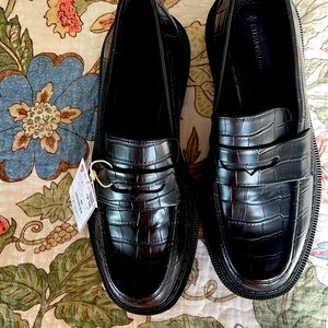Stradivarius croc loafers